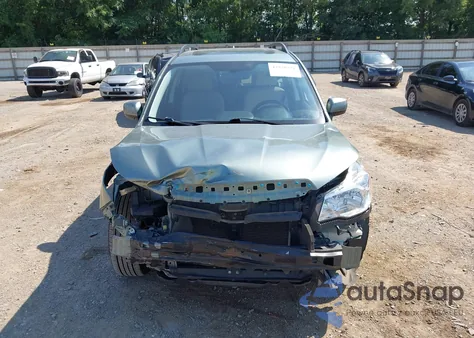 2016 Subaru Forester 2.5I Premium из США, поврежденный, VIN JF2SJADC2GH484931